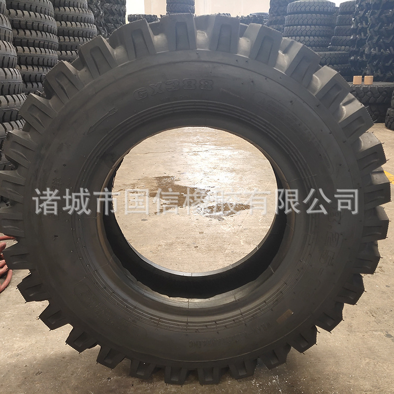 厂家供应8.25-16铲车轮胎 批发装载机充气轮胎 工程机械轮胎